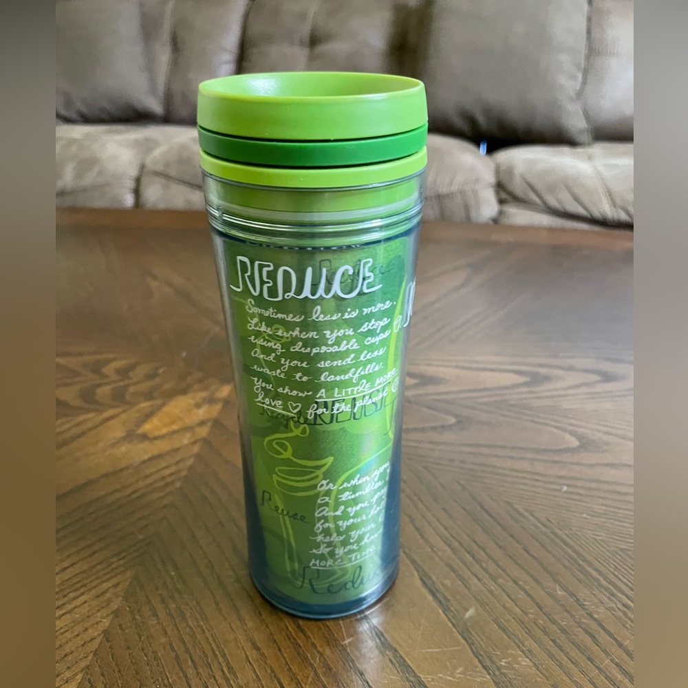 Starbucks reduces green 12 oz tumbler